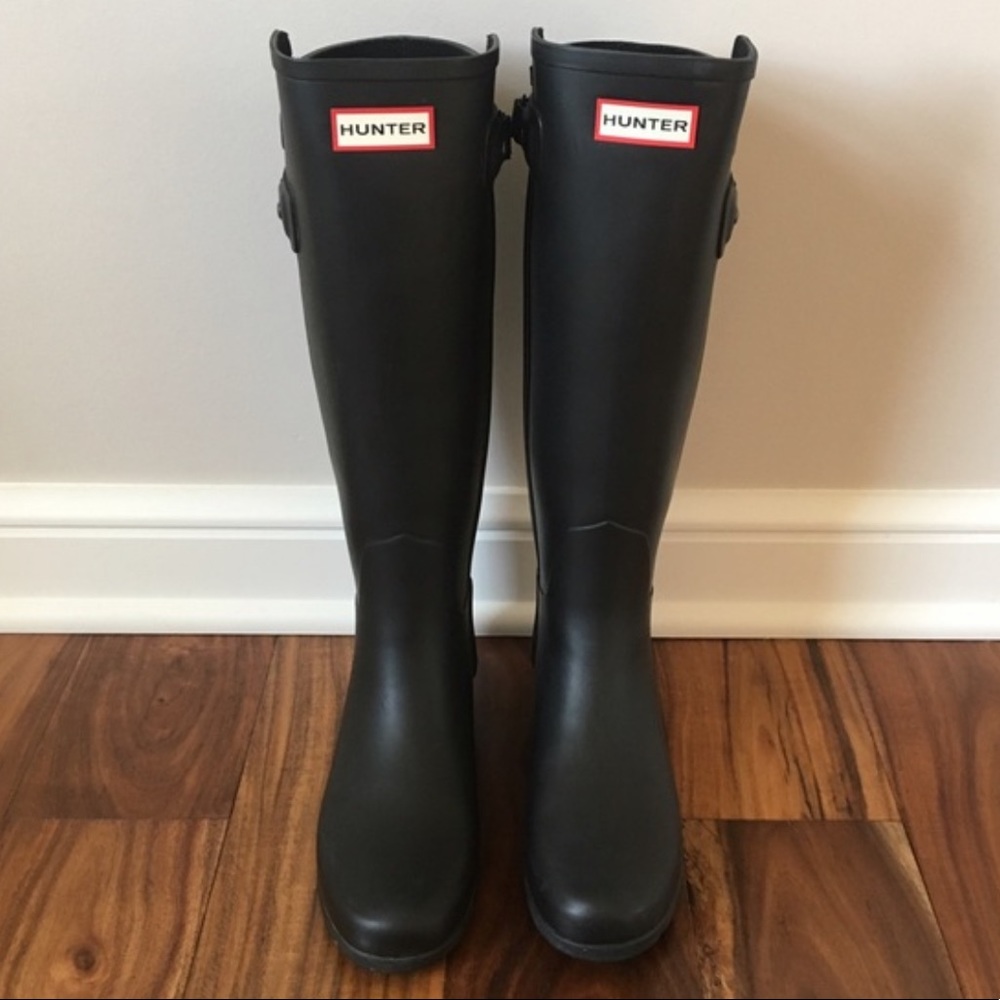 Refined Hunter Rain Boots